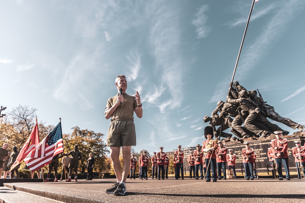 Commandant, Gen. Smith, Leads 249th Birthday Run