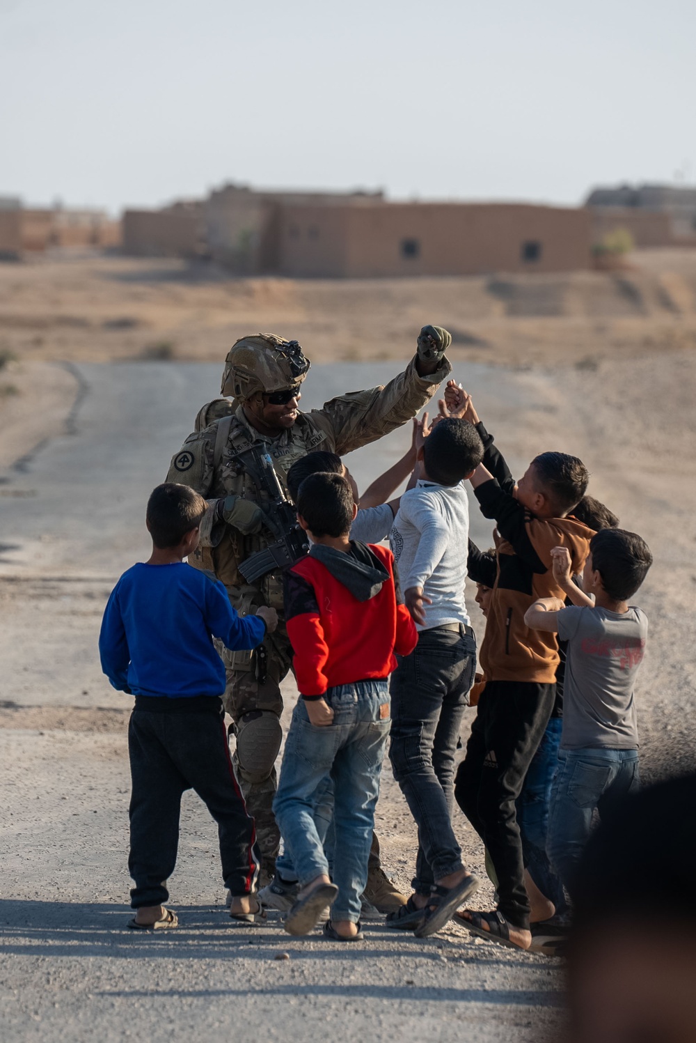 U.S. Soldiers and SDF conduct joint patrol