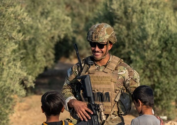 U.S. Soldiers and SDF conduct joint patrol