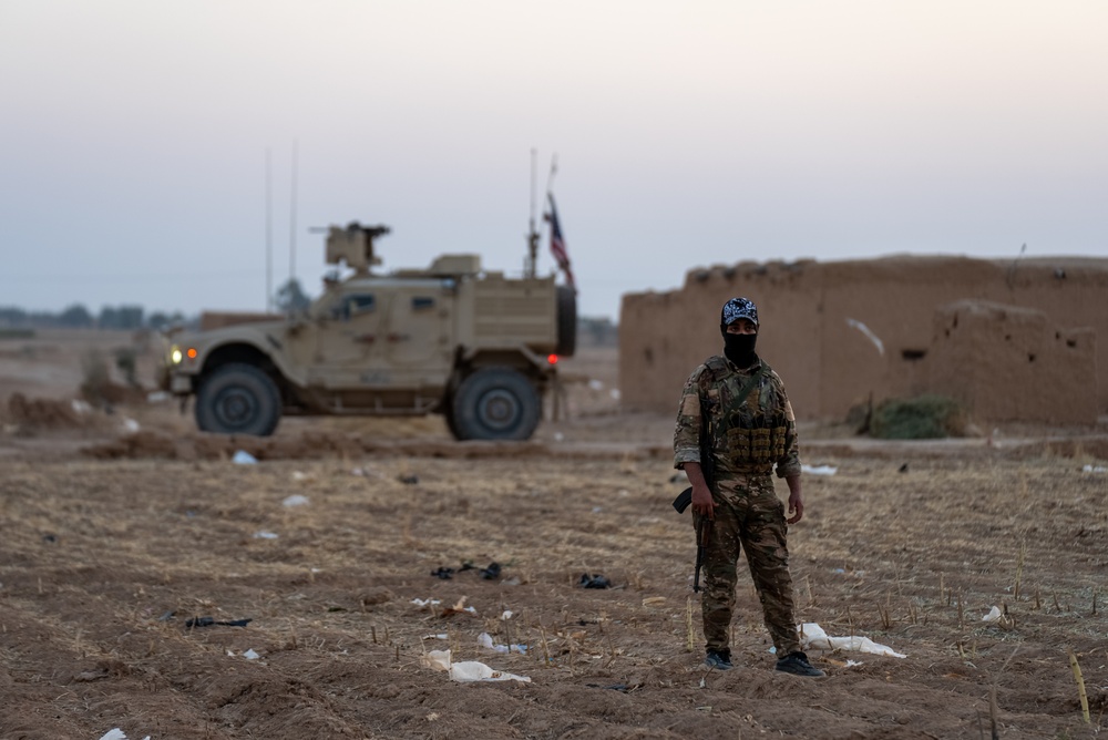 U.S. Soldiers and SDF conduct joint patrol