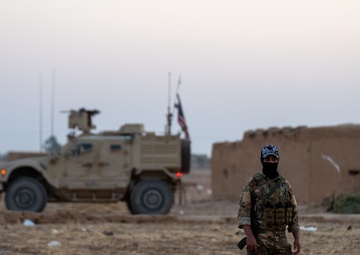 U.S. Soldiers and SDF conduct joint patrol