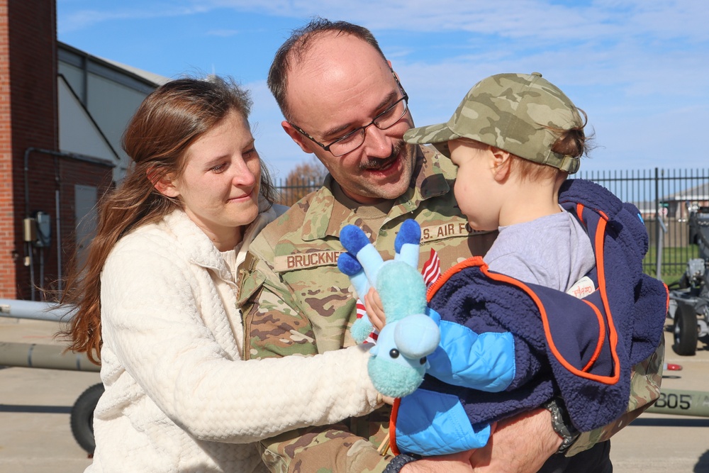 127th Wing deployers return home