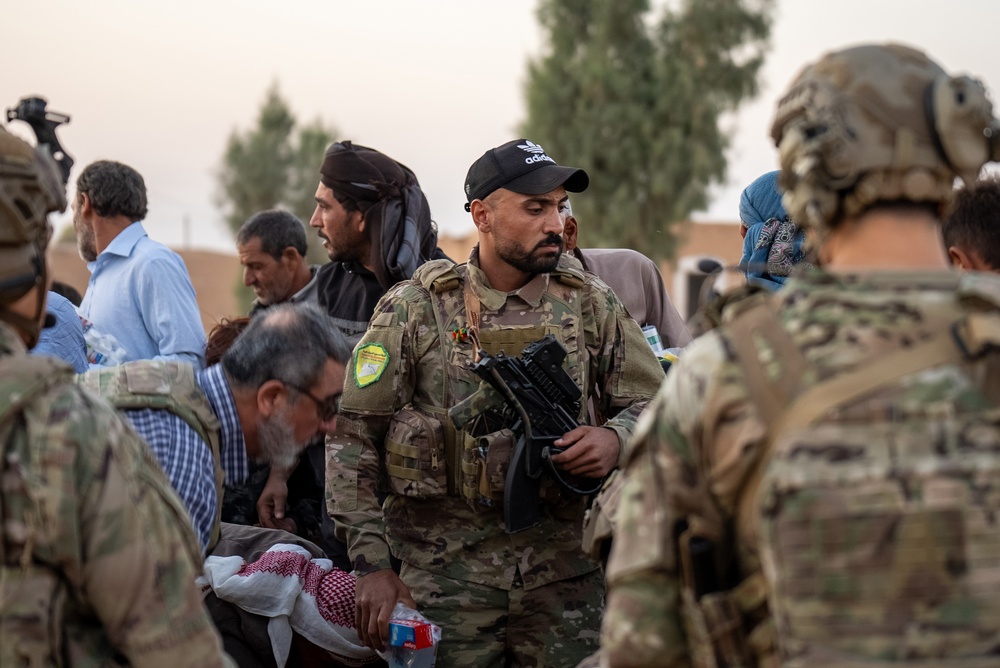 U.S. Soldiers and SDF conduct joint patrol