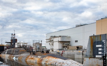 NNSY completes inactivation of MTS Sam Rayburn