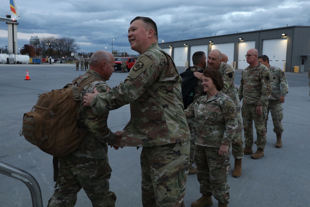 Pa. Guard Soldiers reunite with loved ones after deployment