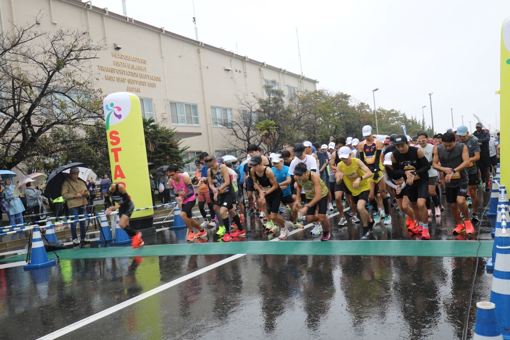 Running festival in Yokohama fosters camaraderie among US, Japanese competitors