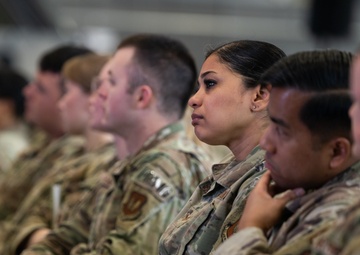 31st FW commander’s call