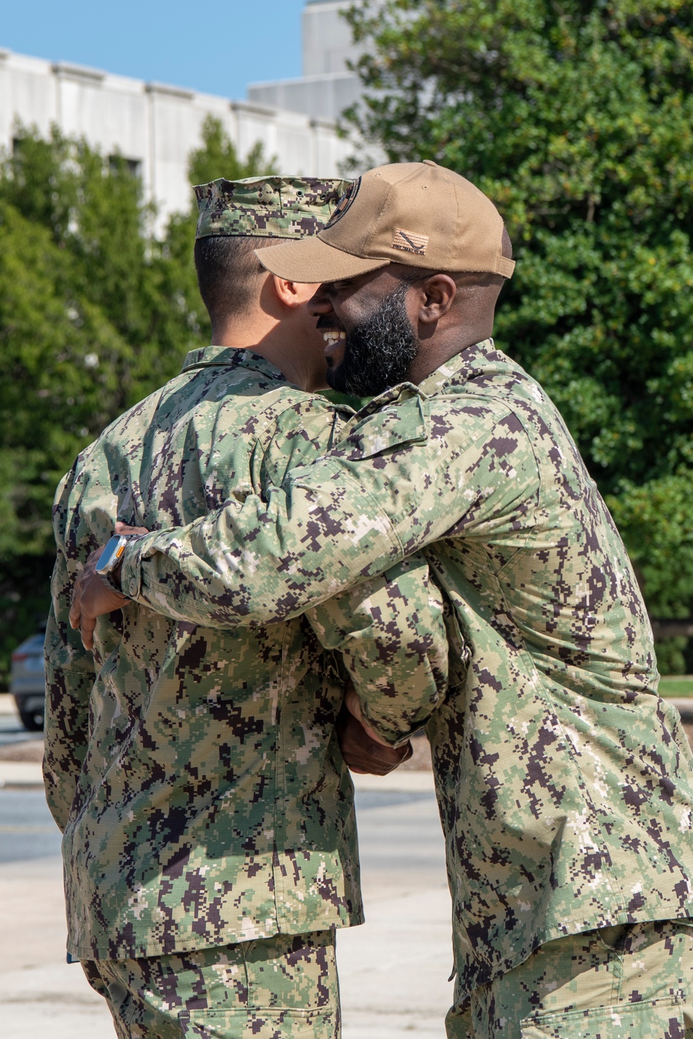 NMRTC, Bethesda Sailor's reenlistment ceremony