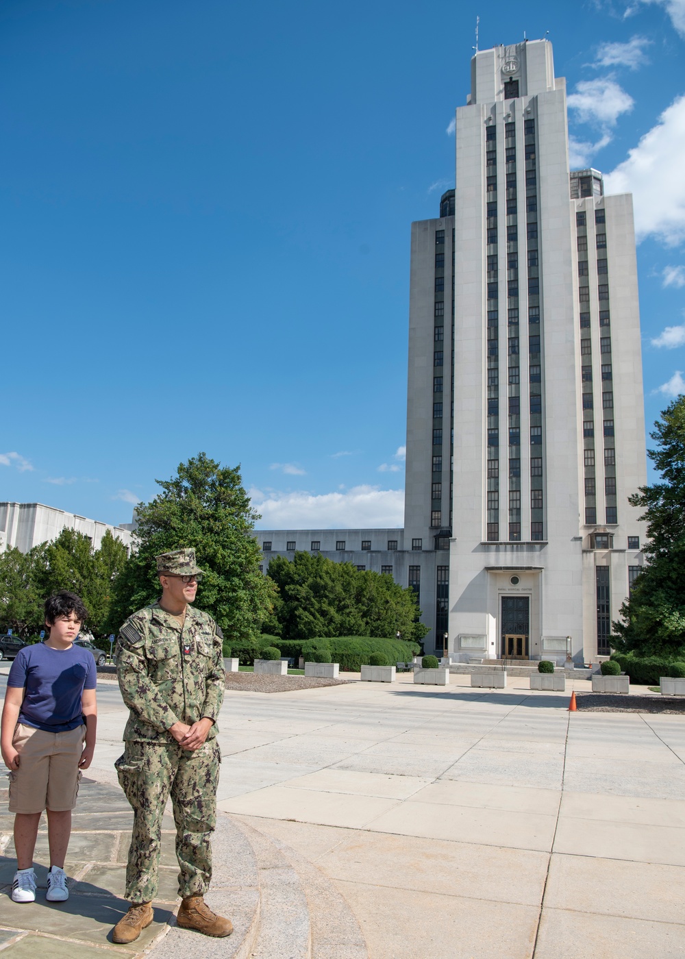 NMRTC, Bethesda Sailor's reenlistment ceremony