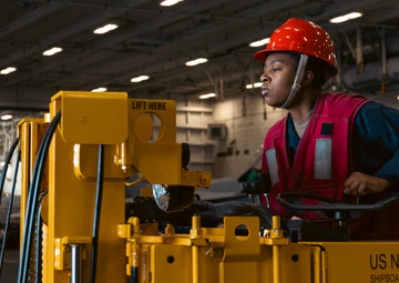 USS Gerald R. Ford (CVN 78) Replenishment at Sea