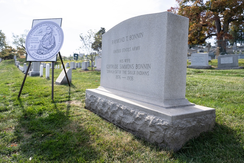 Arlington National Cemetery and the United States Mint Hold a Remembrance Ceremony for Zitkala-Ša in Section 2