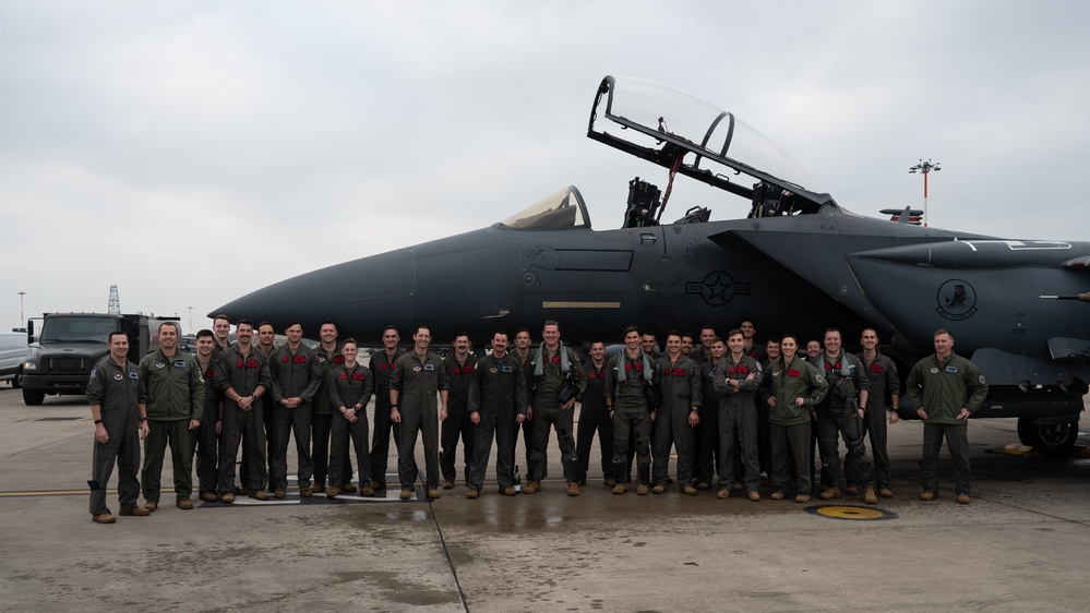 Lakenheath deputy commander achieves F-15 milestone