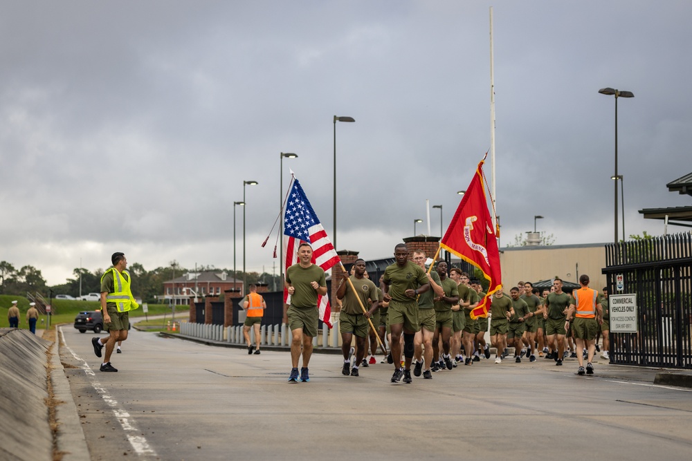 Marine Corp Support Facility New Orleans Marine Corps 249th birthday run