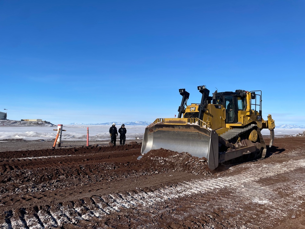 DET Antarctica Snow Removal (NMCB-3)