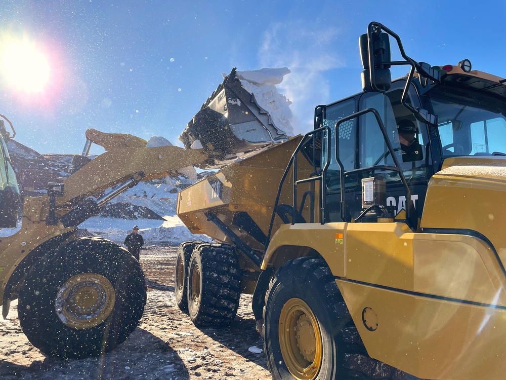 DET Antarctica Snow Removal (NMCB-3)