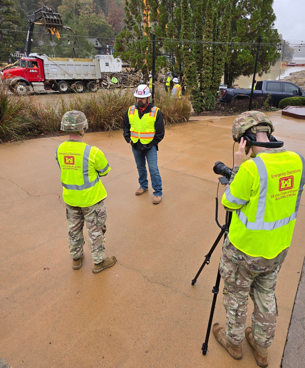 USACE continues debris removal operations on Lake Lure, N.C.