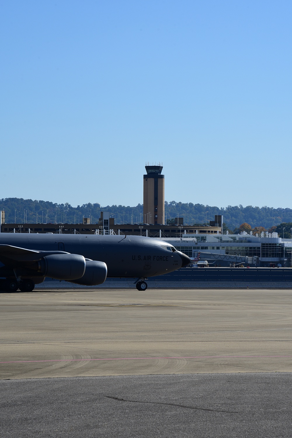 Carr completes fini flight with 117th