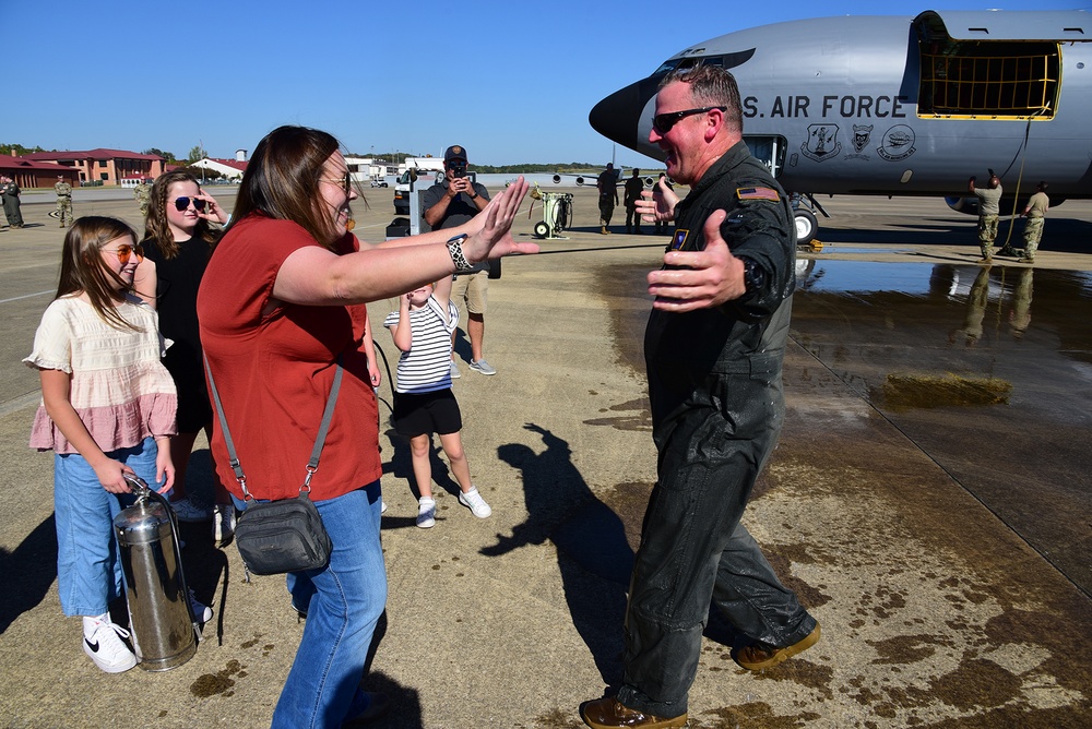 Carr completes fini flight with 117th