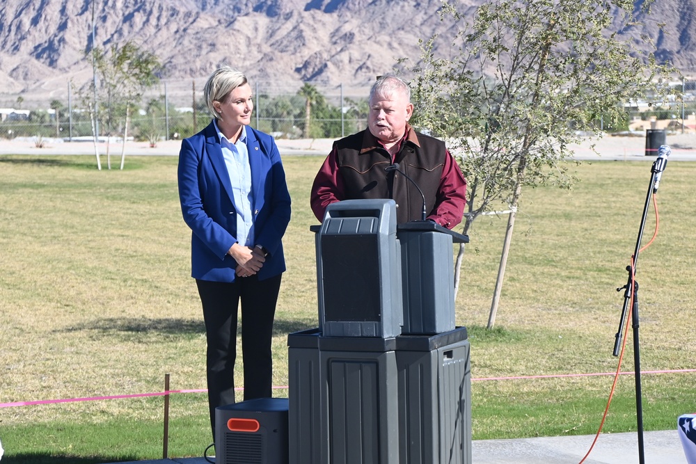 U.S. Army Yuma Proving Ground commander helps honor Gold Star Families