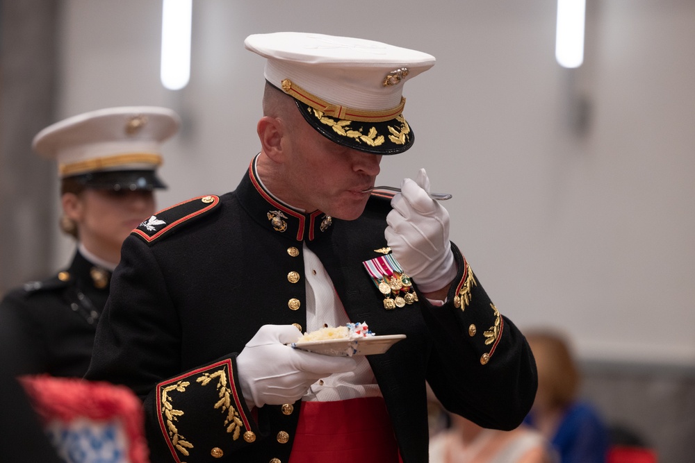 Headquarters and Headquarters Squadron celebrates the 249th Marine Corps Birthday