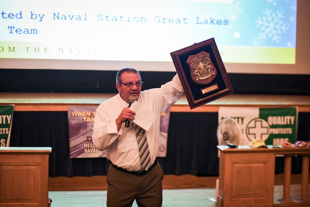 NSGL Safety Department Wins CNO Award