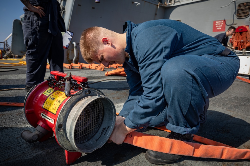 Routine Maintenance Aboard the USS Cole