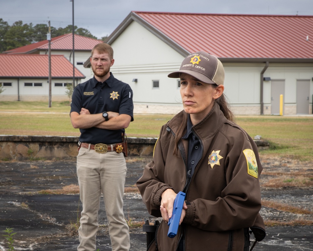 Alabama Guard’s military police hosts hostage negotiation training