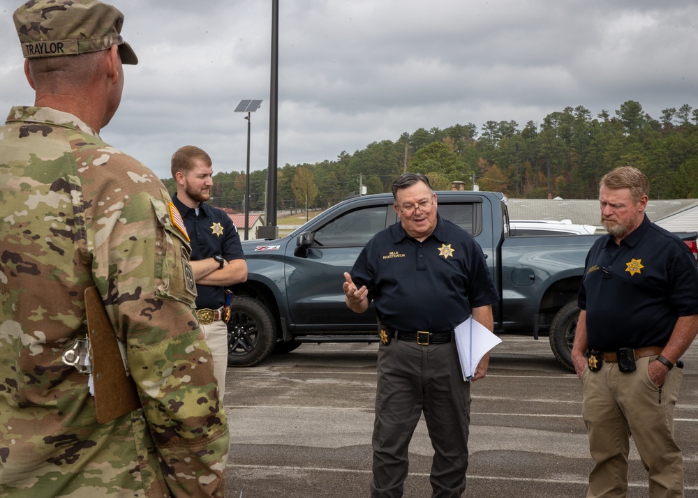 Alabama Guard’s military police hosts hostage negotiation training