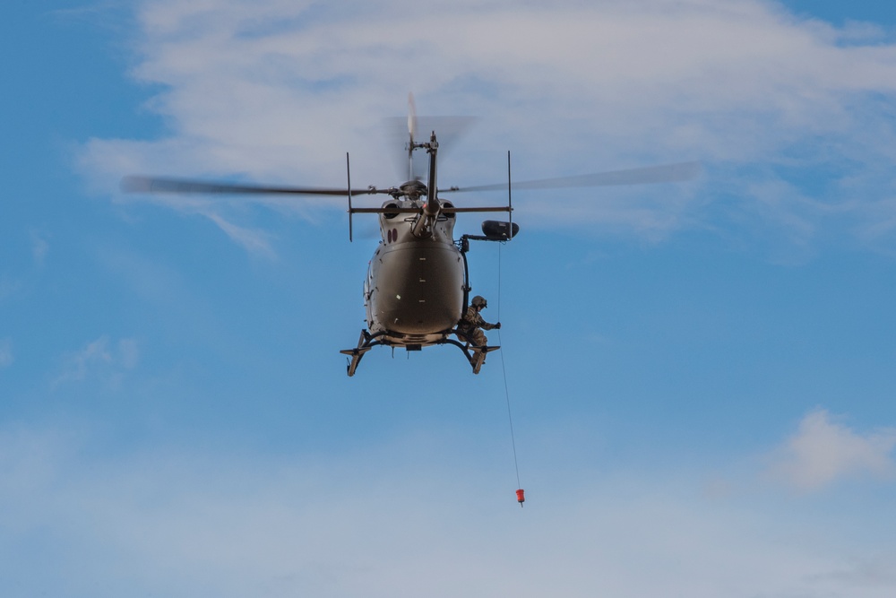 Soldiers, firefighters conduct joint hoist rescue training