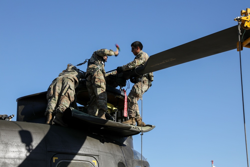 California Army National Guard Set Up Chinook At Headquarters