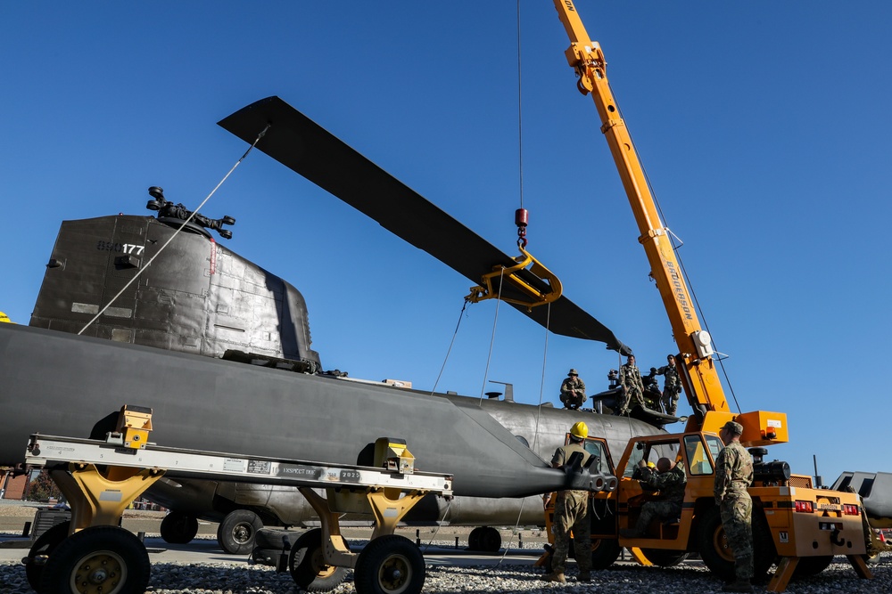 California Army National Guard Set Up Chinook At Headquarters