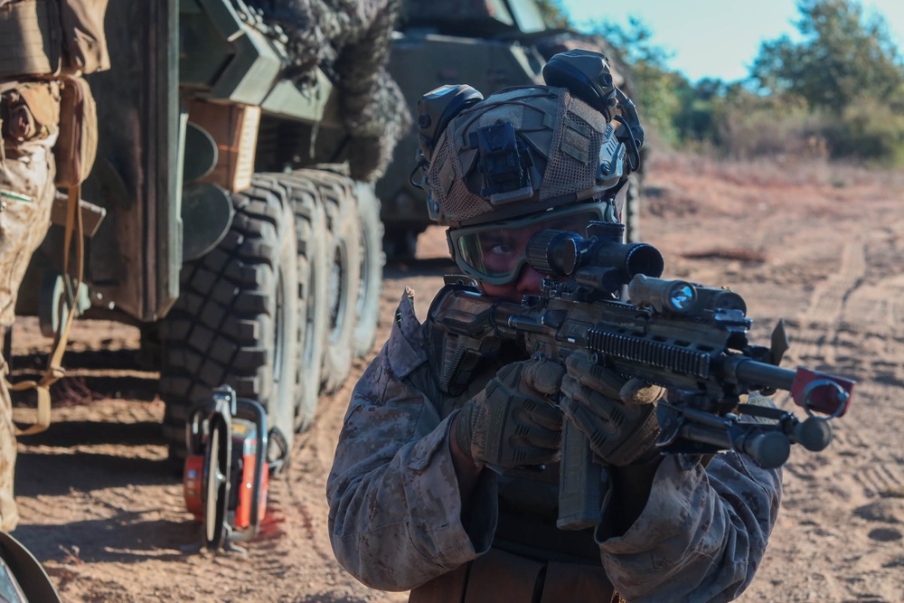 V17 Marines conduct TRAP course with EOTG