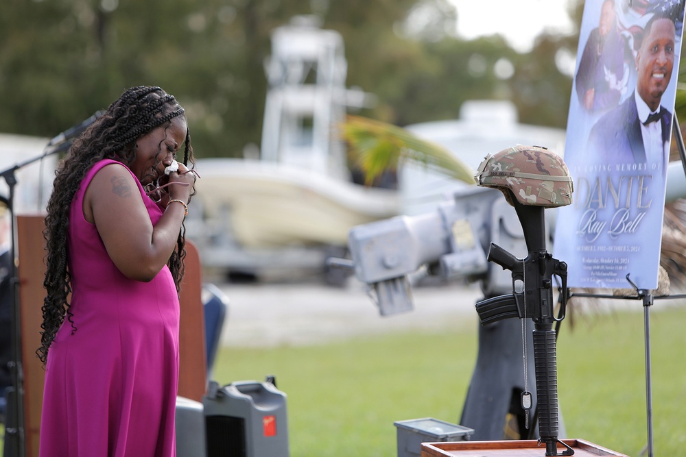 Soldier’s passing bonds his family together with his Army Family