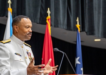 Adm. Holsey Takes Command of U.S. Southern Command