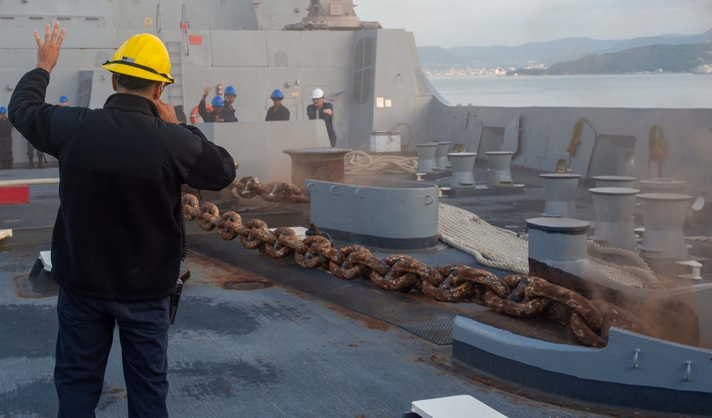 USS Green Bay Drops Anchor