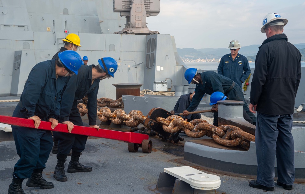 USS Green Bay Drops Anchor