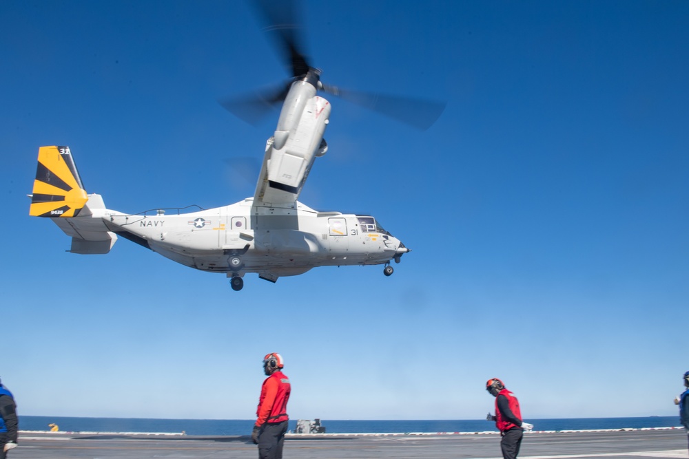 USS Ronald Reagan (CVN 76) conducts flight operations