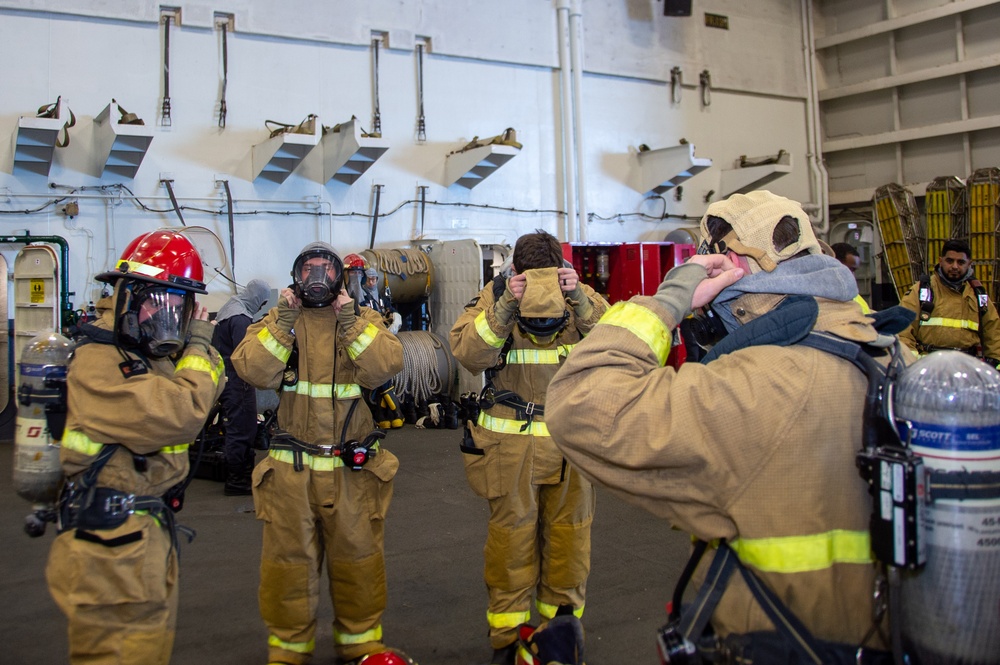 USS Ronald Reagan (CVN 76) conducts Damage Control training