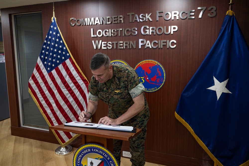 I Marine Expeditionary Force Visits COMLOG  WESTPAC, November 7, 2024