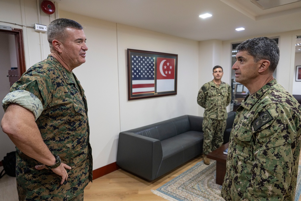 I Marine Expeditionary Force Visits COMLOG  WESTPAC, November 7, 2024