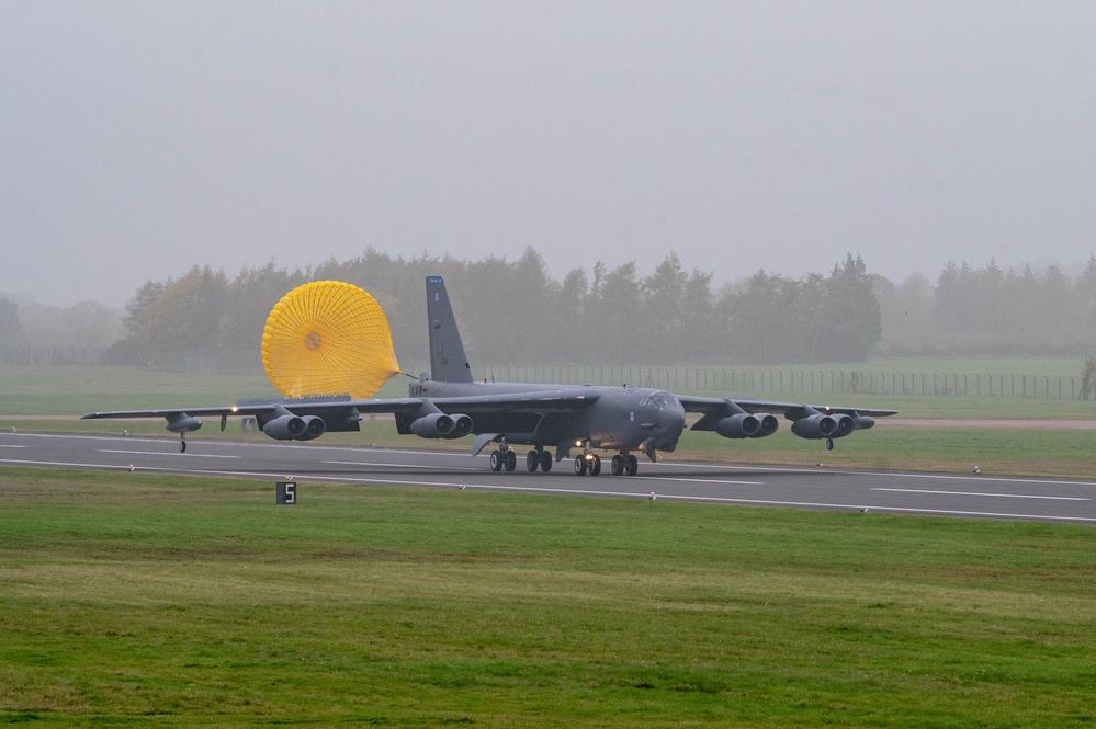 Two B-52s land at RAF Fairford for BTF 25-1