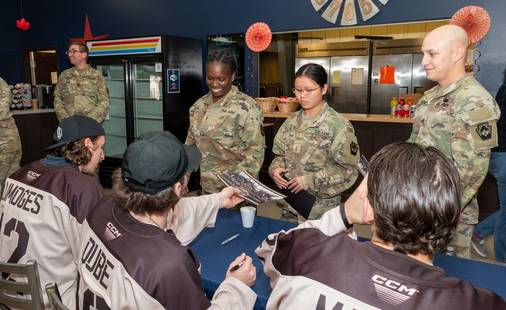 Defending Calder Cup champion Hershey Bears visit Fort Indiantown Gap, Pennsylvania National Guard members