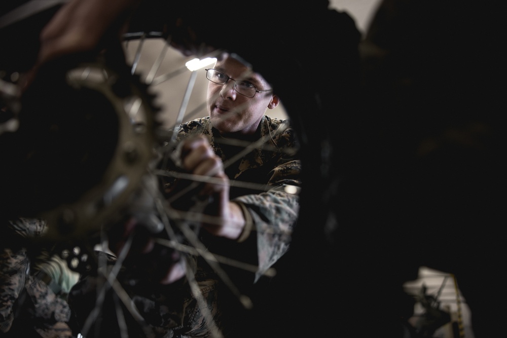 U.S. Marines Conduct Dirt Bike Course