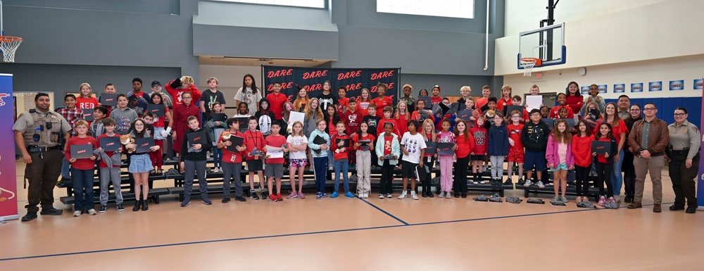 Holloman Elementary School hosts DARE graduation