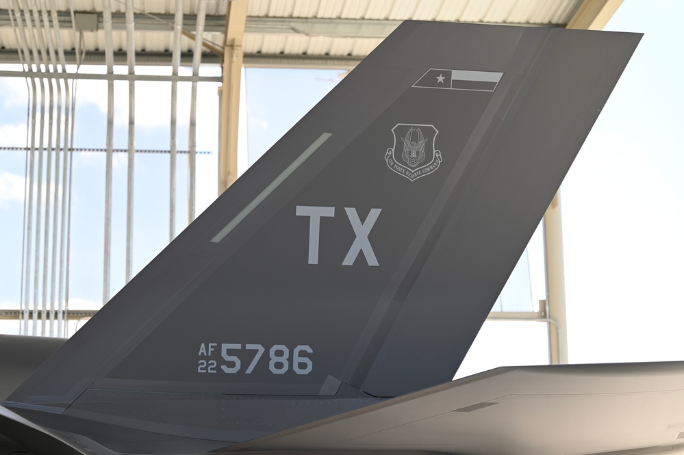 301 FW's New TX Tail