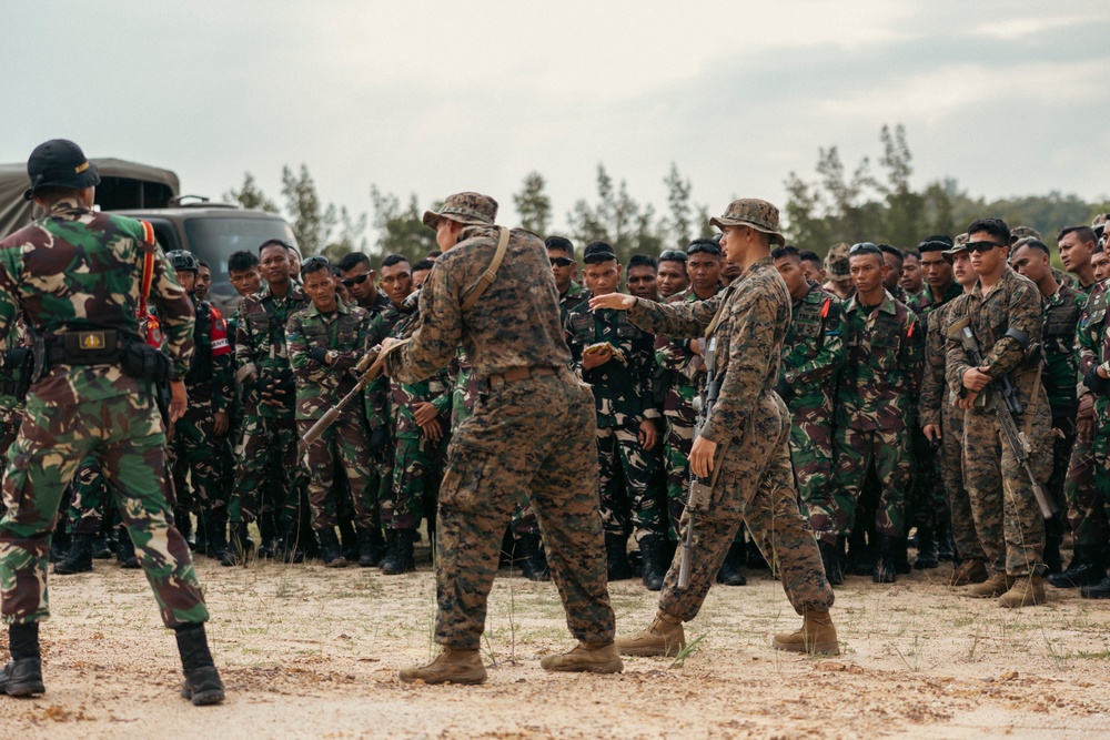 Keris MAREX 24: 2nd Bn., 7th Marines, KORMAR, conduct BZO