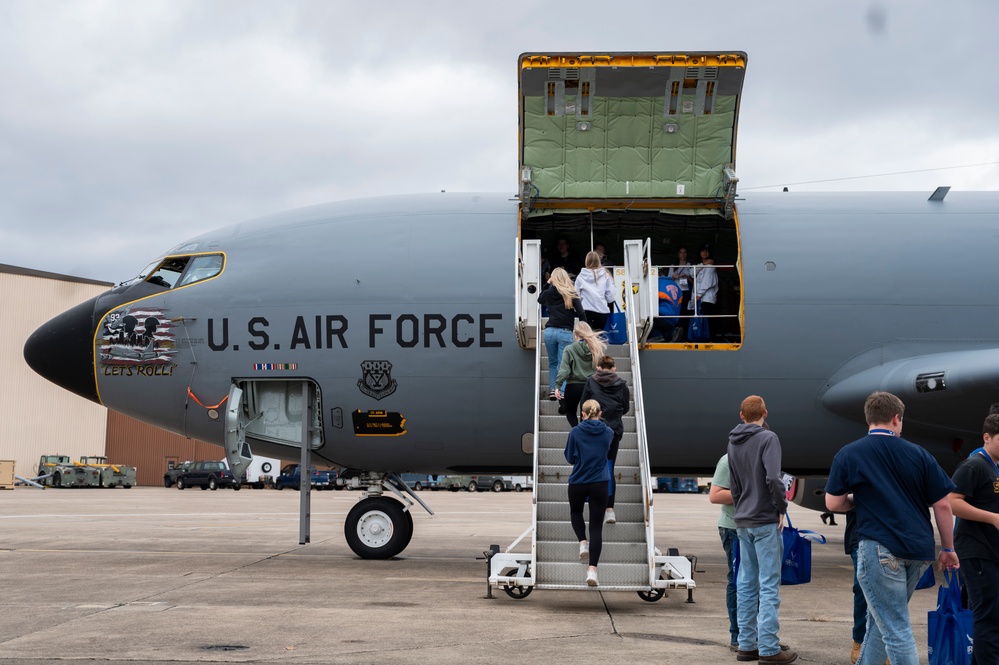 171 ARW Hosts Memorable All-Star Leadership Day for Local High School Students