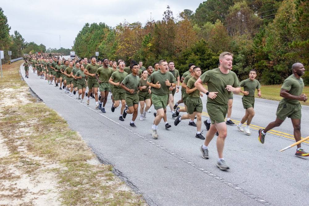 Marine Corps Combat Service Support Schools celebrates 249th birthday of the Marine Corps with motivational run