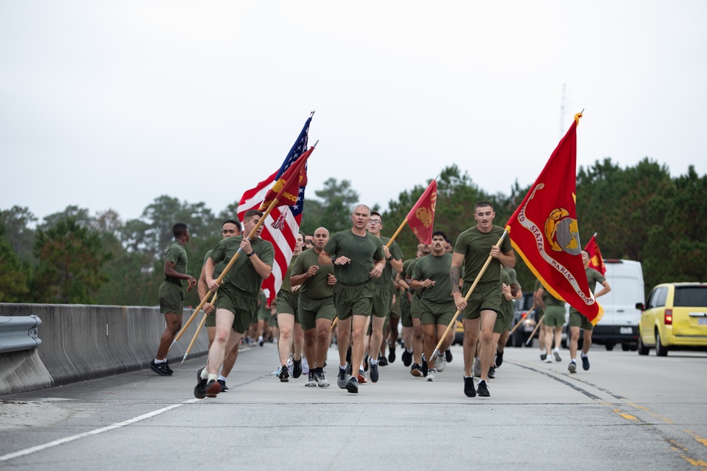 Marine Corps Combat Service Support Schools celebrates 249th birthday of the Marine Corps with motivational run