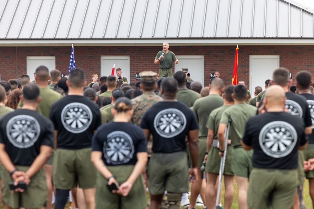 Marine Corps Combat Service Support Schools celebrates 249th birthday of the Marine Corps with motivational run